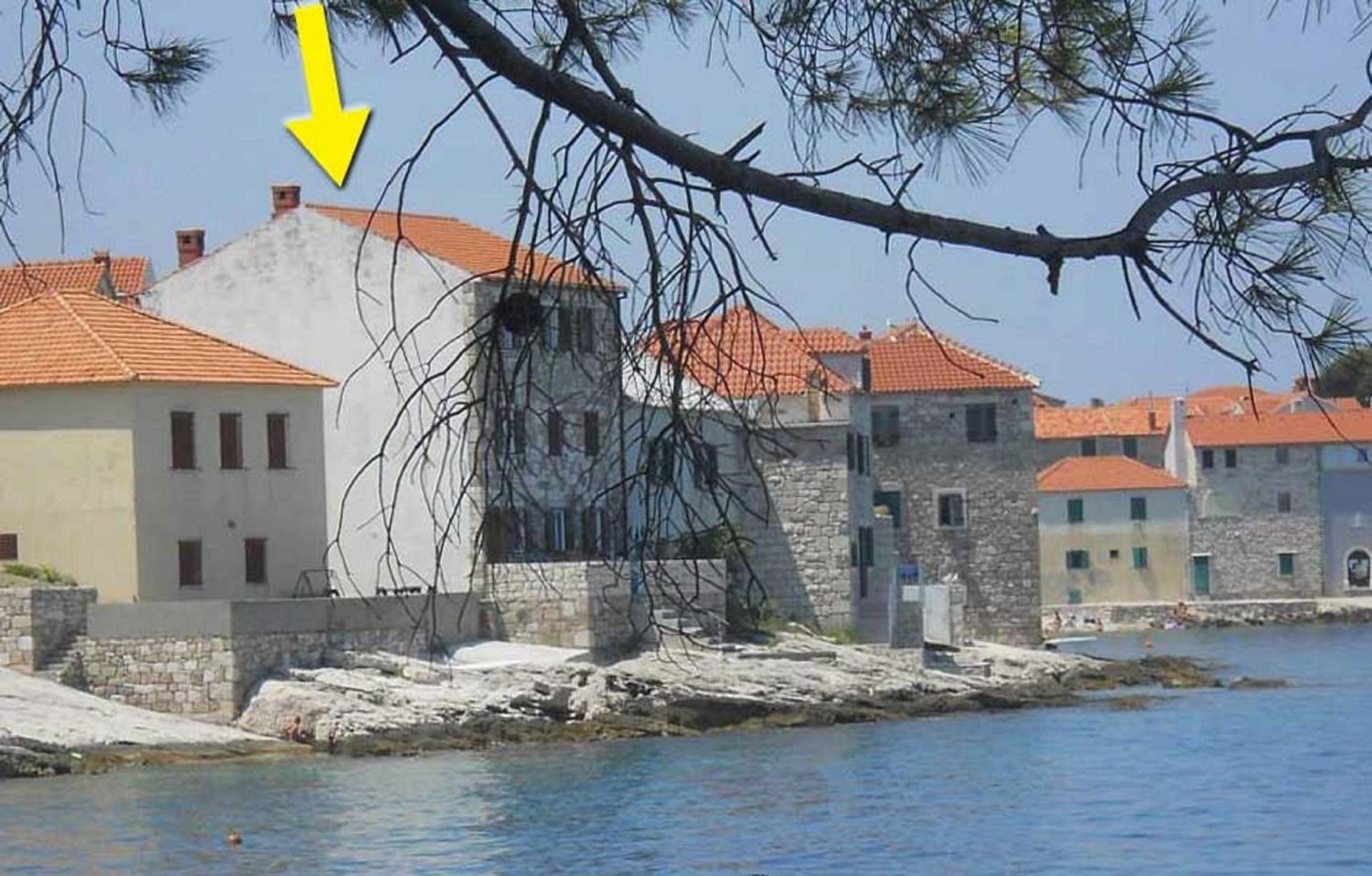 פוסטיר Apartments Sova מראה חיצוני תמונה